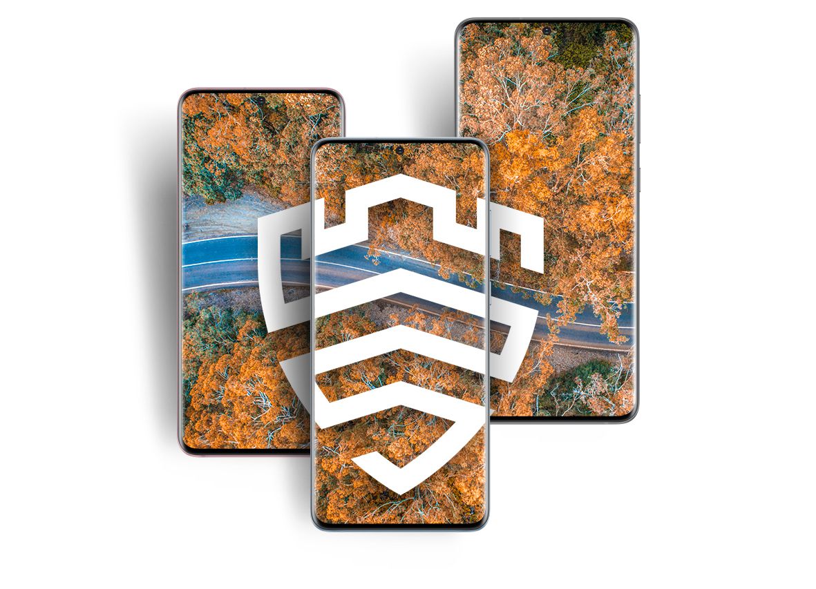 Galaxy S20, S20 plus, and S20 Ultra all side by side with an image of a forest with autumn foliage across all three displays. On top of the image is the Samsung Knox logo